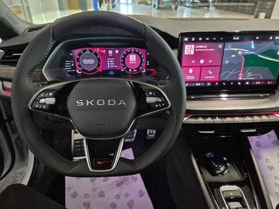 Skoda Octavia COMBI 2.0 TSI 265 RS DSG CANTON PANO CUIR NAVI (2026) - Photo 11