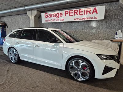 Skoda Octavia COMBI 2.0 TSI 265 RS DSG CANTON PANO CUIR NAVI (2026) - Foto 2