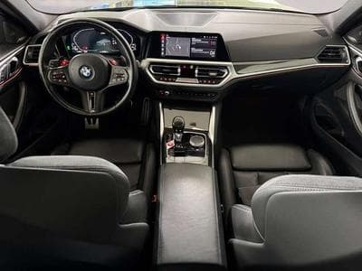 BMW M4 Coupé (2023) - Photo 7