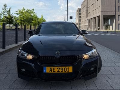 BMW 320 (2012) - Photo 1