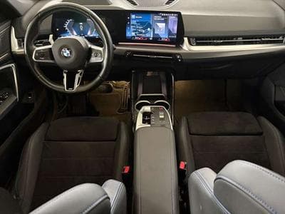BMW X1 xDrive23d (2022) - Photo 6