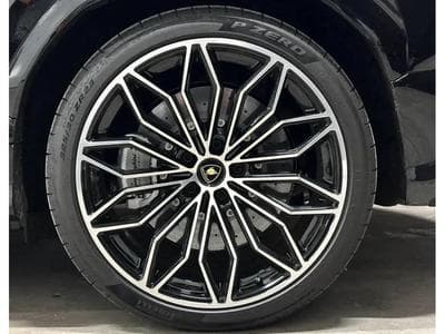 Lamborghini Urus URUS SE/BANG OLUF 3D/AHK/ STOCK AVAILABLE DIRECTLY (2025) - Photo 14