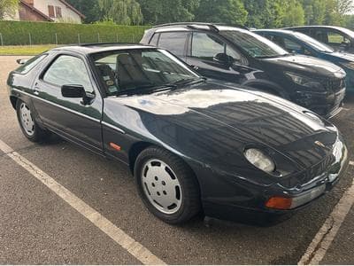 Porsche 928 S4 (1987) - Photo 1