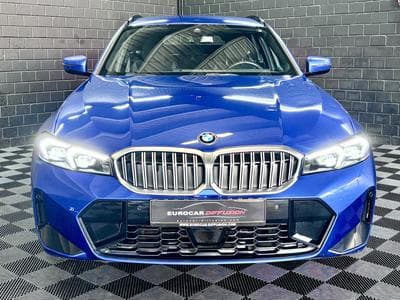 BMW 330 330i M-Sport Touring xDrive 245CV * Hayon * ACC * Sièges cha (2024) - Photo 2