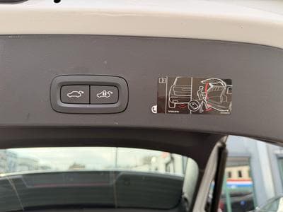 Volvo XC40 D4 190 Inscription Geartronic AWD (2020) - Foto 13