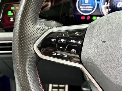 VW Golf GTI 2.0 TSI 245CV DSG7*HARMAN* TÊTE HAUTE* ACC* (2023) - Foto 11