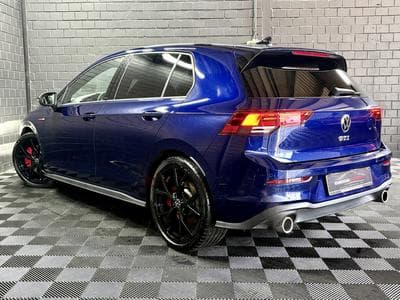 VW Golf GTI 2.0 TSI 245CV DSG7*HARMAN* TÊTE HAUTE* ACC* (2023) - Foto 4