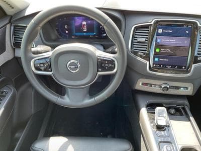 Volvo XC90 B5 AWD Plus Bright / Diesel (2023) - Photo 12