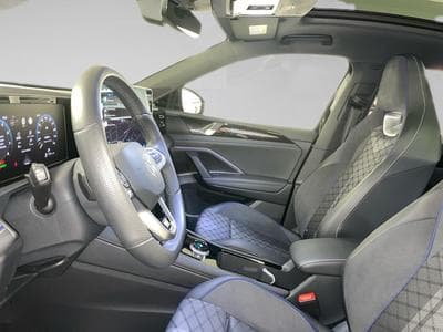 VW Tiguan 1.5 IV R-Line (2024) - Foto 4