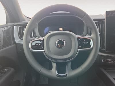 Volvo XC60 T6 Black Edition Plus / Hybride (2025) - Photo 12