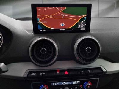 Audi Q2 -33% 30 TFSI 110cv SLine+GPS+CAM+FULL LED+Opts (2024) - Photo 10