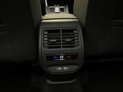 Seat Leon -37% 1.5 eTSI 150cv BVA+MIRRORLINK+RADARS+Opts (2024) - Photo 13