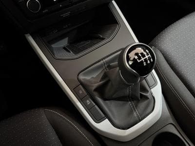 Seat Arona -31% 1.0 TSI 110cv +GPS+RADAR+FULL LED+Options (2024) - Photo 13