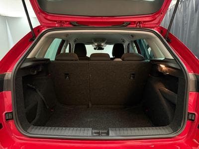 Skoda Kamiq -27% 1.0 TSI 110cv BVA+MIRRORLINK+CAM+LED+Opts (2024) - Photo 5