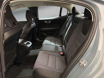 Volvo S60 -46% B4 MHEV 197cv BVA +GPS+CAM+LED+Options (2024) - Photo 8