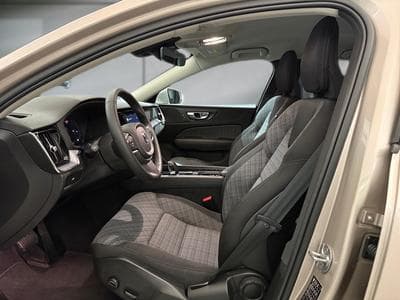 Volvo S60 -46% B4 MHEV 197cv BVA +GPS+CAM+LED+Options (2024) - Foto 7