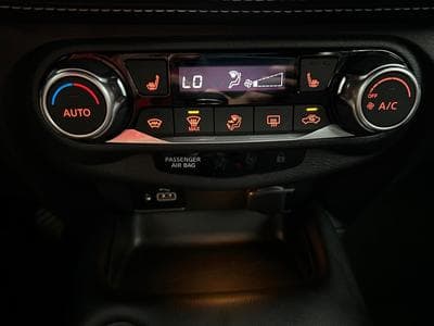 Nissan Juke -34% 1.0 DIGT 114cv +GPS+CAM+FULL LED+Options (2023) - Photo 12