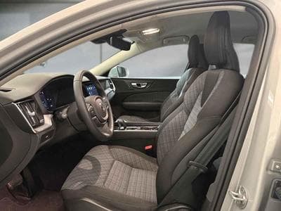 Volvo S60 -46% B4 MHEV 197cv BVA +GPS+CAM+LED+Options (2024) - Photo 7