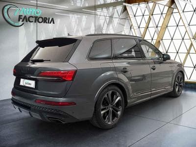 Audi Q7 -34% 50 TDI BVA 286cv 4x4 Sport 7PL+T.PANO+GPS (2024) - Photo 3