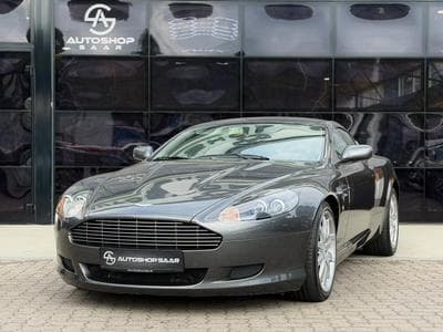 Aston-Martin DB9 5.9 Touchtronic V 12 (2005) - Photo 1