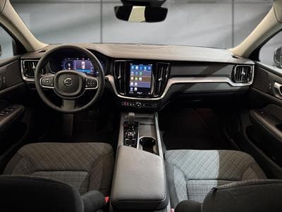 Volvo S60 -46% B4 MHEV 197cv BVA +GPS+CAM+LED+Options (2024) - Photo 6