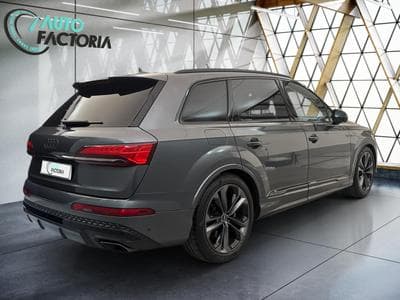 Audi Q7 -34% 50 TDI BVA 286cv 4x4 Sport 7PL+T.PANO+GPS (2024) - Photo 3