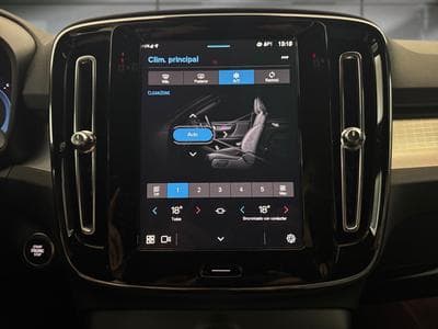 Volvo XC40 -39% B3 163cv BVA +GPS+CAM+LED+HAYON ELEC+Opts (2024) - Photo 13