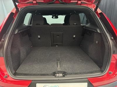 Volvo XC40 -39% B3 163cv BVA +GPS+CAM+LED+HAYON ELEC+Opts (2024) - Photo 5