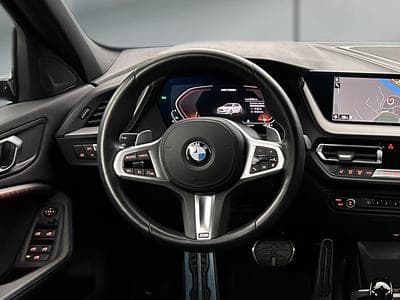 BMW M135 -35% 306cv BVA8 4x4 +GPS+CAM+FULL LED+Options (2023) - Photo 9