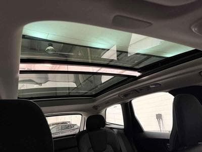 Volvo XC60 -40% T6 PHEV 350cv BVA8 4X4 +T.PANO+GPS+Options (2024) - Photo 9