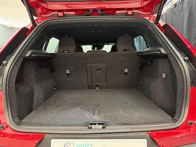 Volvo XC40 -38% T2 129cv BVA+GPS+CAM+LED+HAYON ELEC+Opts (2024) - Photo 5