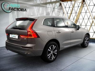 Volvo XC60 -38% T6 PHEV 350cv BVA8 4X4 +T.PANO+GPS+Options (2024) - Photo 3