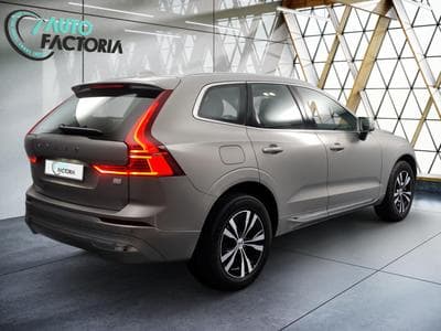 Volvo XC60 -43% T6 PHEV 350cv BVA8 4X4 +T.PANO+GPS+Options (2024) - Photo 3