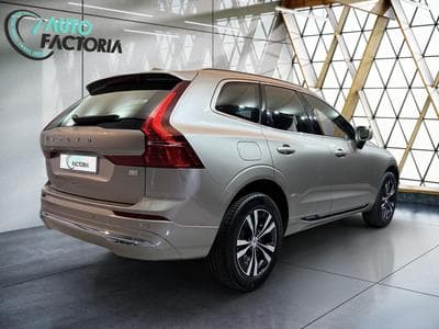 Volvo XC60 -43% T6 PHEV 350cv BVA8 4X4 +T.PANO+GPS+Options (2024) - Photo 3