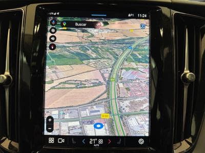 Volvo XC60 -43% T6 PHEV 350cv BVA8 4X4 +T.PANO+GPS+Options (2024) - Photo 12