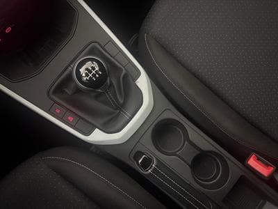 Seat Arona -26% 1.0 TSI 115cv+MIRRORLINK+RADAR+LED+Options (2025) - Photo 13