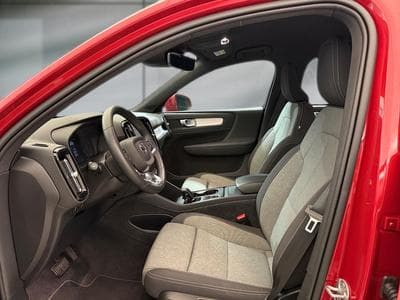 Volvo XC40 -36% T2 129cv BVA+GPS+CAM+LED+HAYON ELEC+Opts (2024) - Foto 7