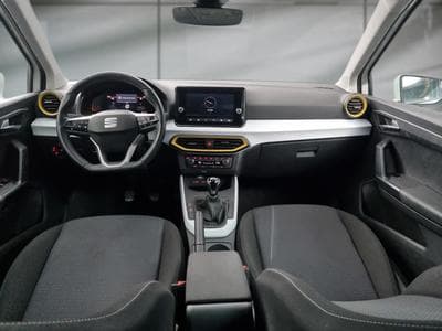 Seat Arona -26% 1.0 TSI 115cv+MIRRORLINK+RADAR+LED+Options (2025) - Foto 6