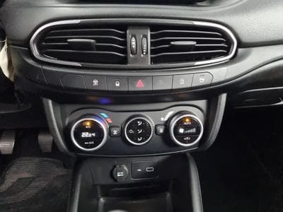 Fiat Tipo Break -33% 1.6 D 130cv+MIRRORLINK+RADARS+Options (2024) - Photo 12