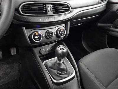 Fiat Tipo Break -33% 1.6 D 130cv+MIRRORLINK+RADARS+Options (2024) - Photo 13