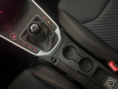 Seat Arona -30% 1.0 TSI 115cv FR +GPS+CAM+PARK ASSIST+Opts (2025) - Photo 13