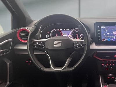 Seat Arona -30% 1.0 TSI 115cv FR +GPS+CAM+PARK ASSIST+Opts (2025) - Foto 9