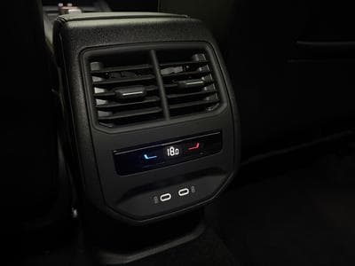 Cupra Leon -29% 1.5 eTSI 150cv BVA+MIRRORLINK+CAM+LED+JA18 (2025) - Photo 13