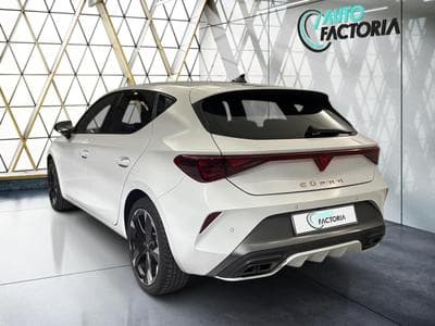 Cupra Leon -29% 1.5 eTSI 150cv BVA+MIRRORLINK+CAM+LED+JA18 (2025) - Foto 4