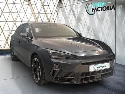 Cupra Leon -31% 1.5 eTSI 150cv BVA+MIRRORLINK+CAM+LED+JA18 (2025) - Foto 2