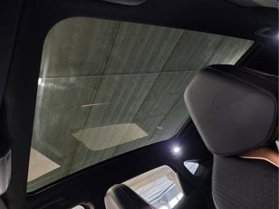 Cupra Tavascan ADRENALINE 286PS HEAD UP SENNHEISER PANO CUIR NAVI 1 HAND (2024) - Photo 5