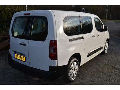 Citroën Berlingo Maxi 1,5 Blue HDi 100 3 Places (2021) - Foto 4