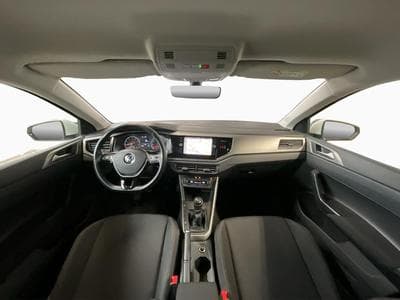 VW Polo Comfortline+P.Drive+LM15 (2021) - Photo 2