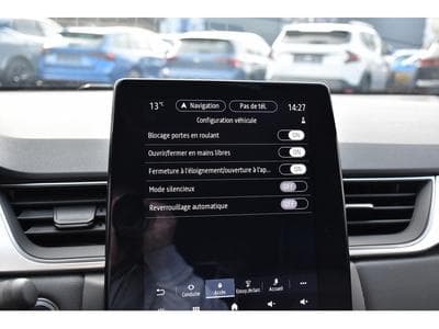 Renault Captur 1.3 TCE Intens EDC REGUL GPS LANE PDC CAM (2022) - Foto 13