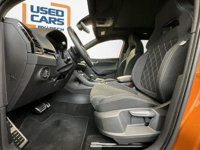 Skoda Karoq Sportline+DSG+Pano+AHK (2025) - Foto 9